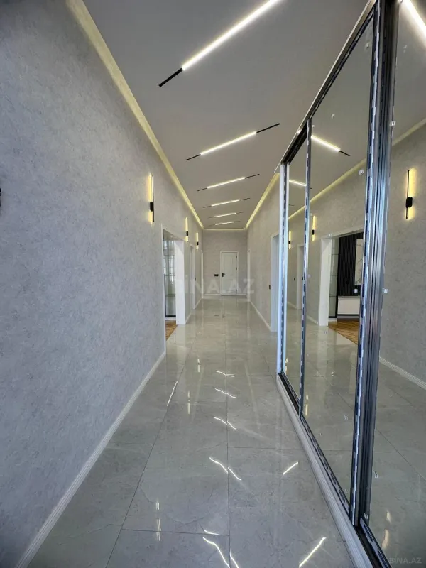 Satılır 4 otaqlı həyət evi 205 m²