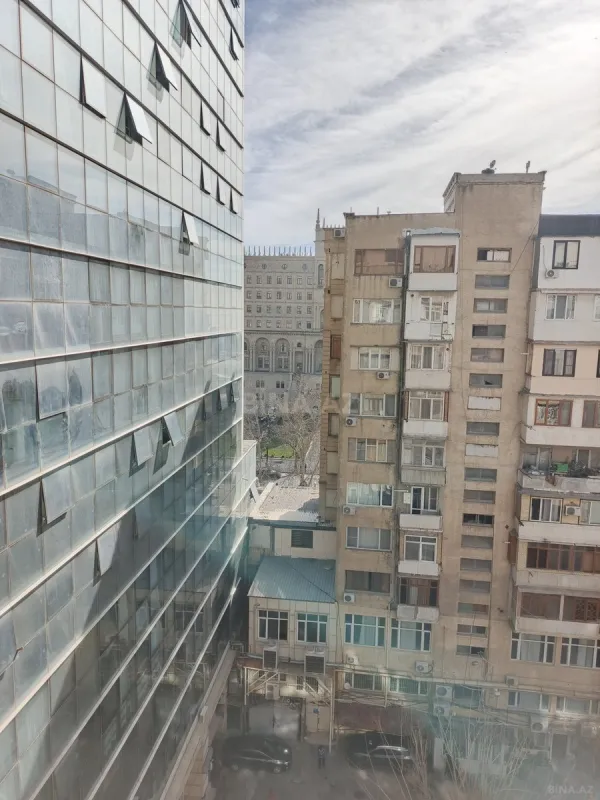 Satılır 3 otaqlı mənzil 70 m²
