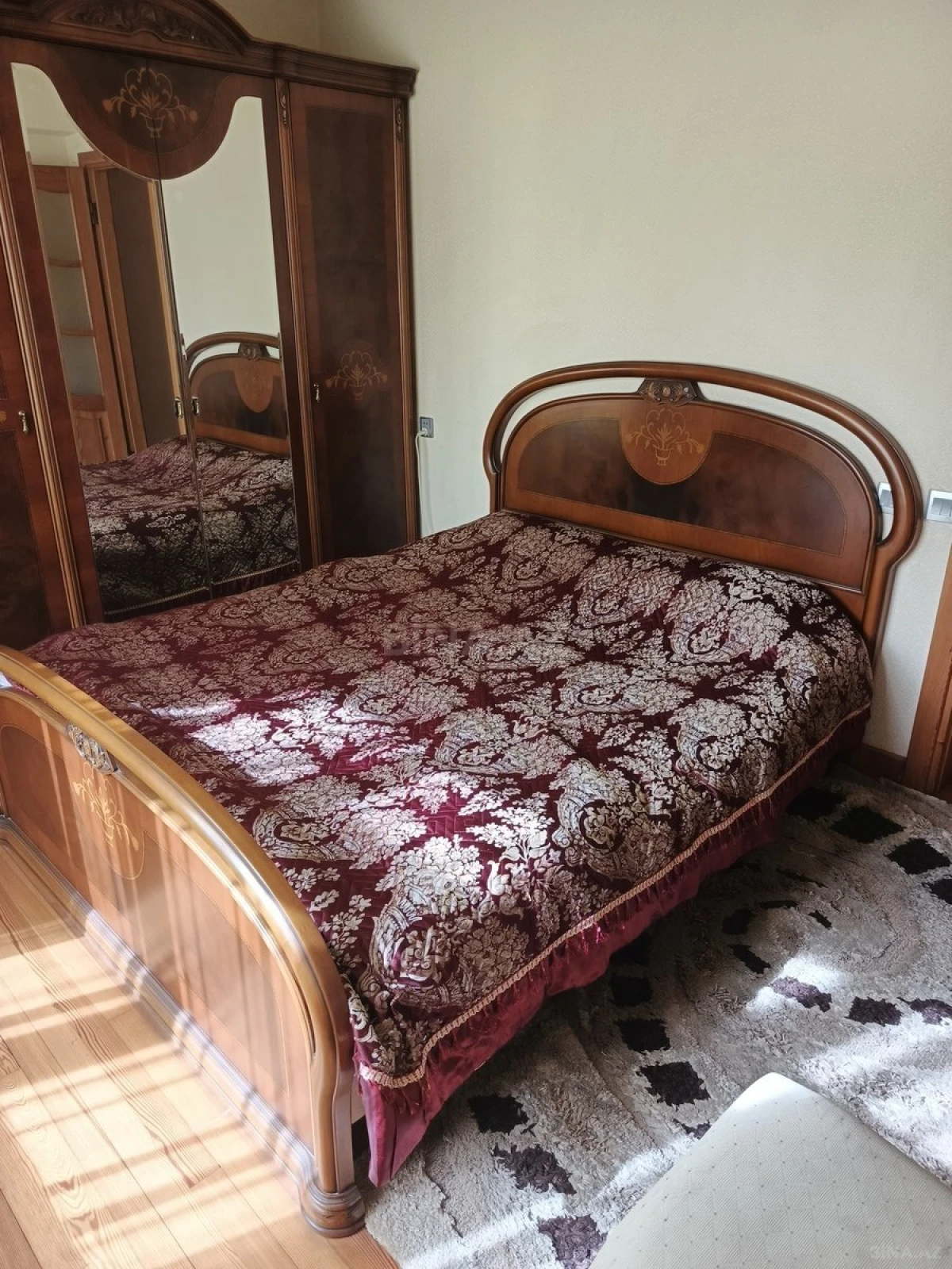 Satılır 3 otaqlı mənzil 70 m²