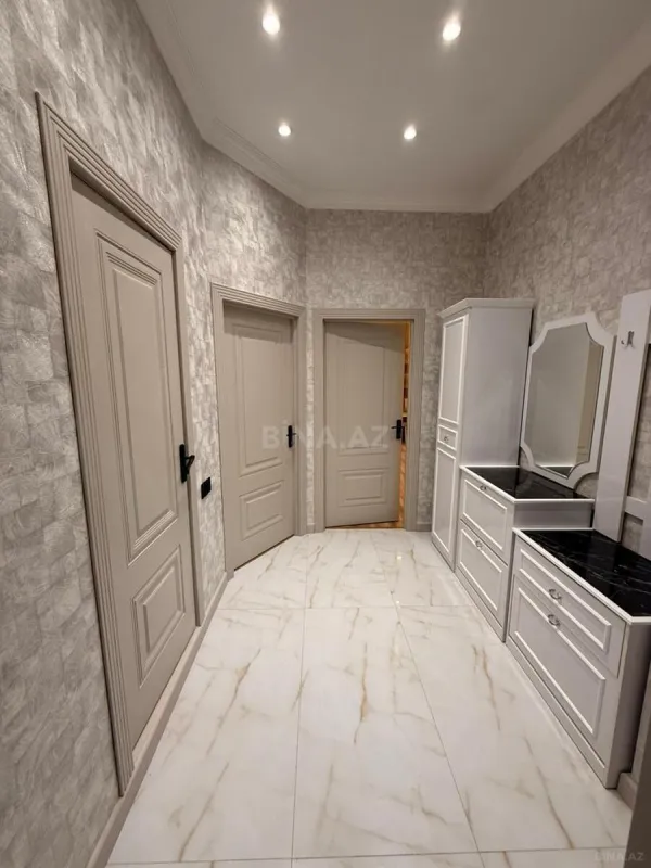 Kirayə verilir 2 otaqlı mənzil 70 m²