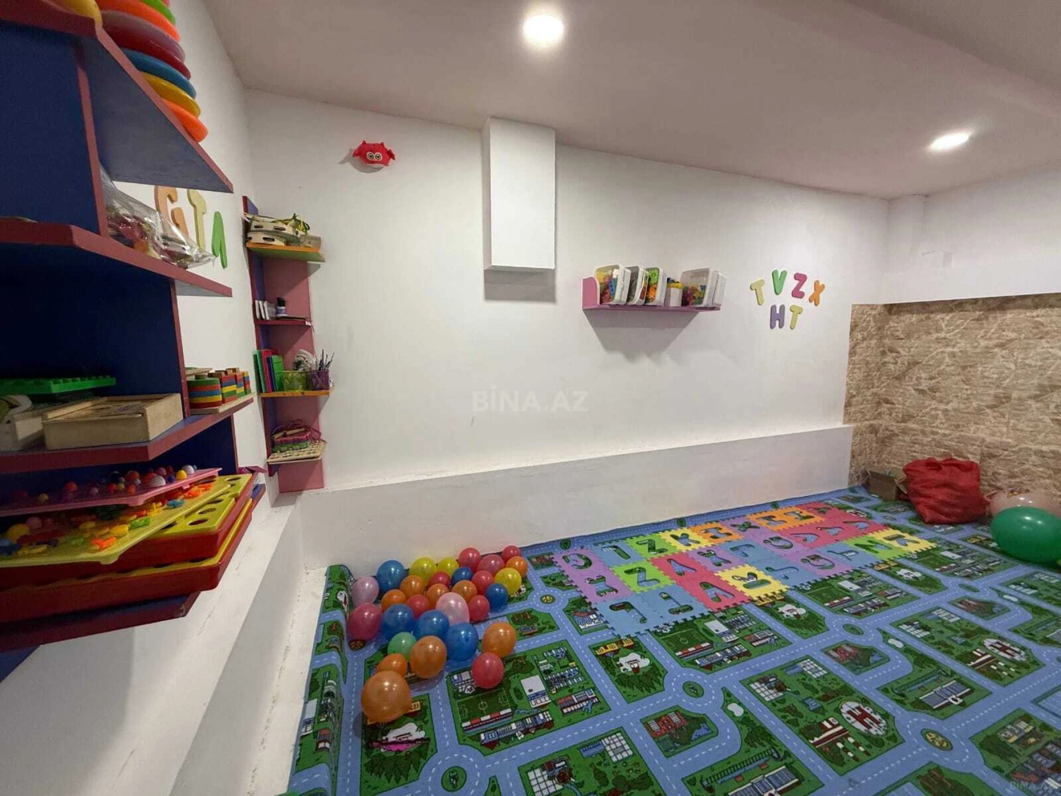 Kirayə verilir obyekt 200 m²