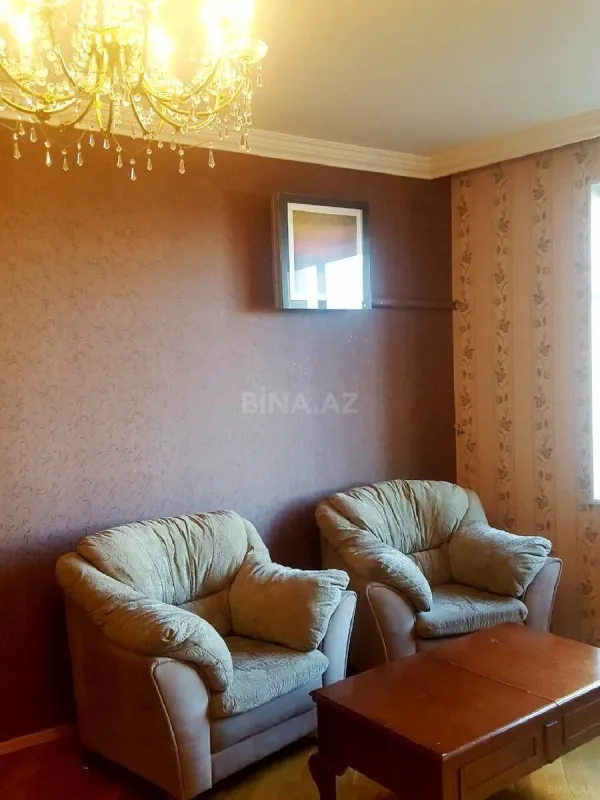 Kirayə verilir 2 otaqlı mənzil 100 m²