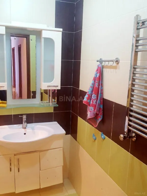 Kirayə verilir 2 otaqlı mənzil 100 m²