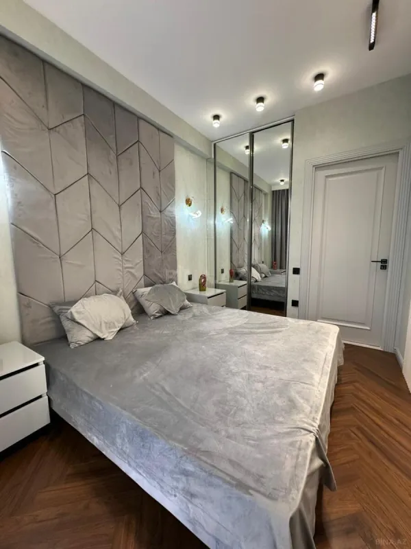 Satılır 2 otaqlı mənzil 55 m²