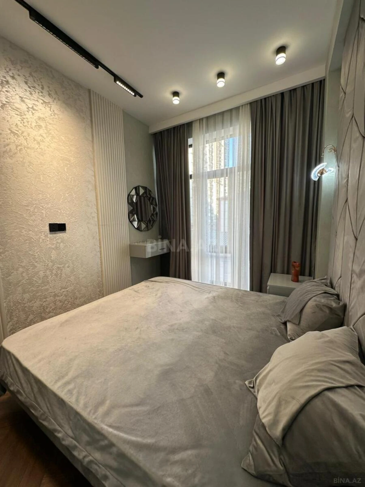 Satılır 2 otaqlı mənzil 55 m²