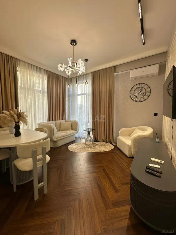 Satılır 2 otaqlı mənzil 55 m²