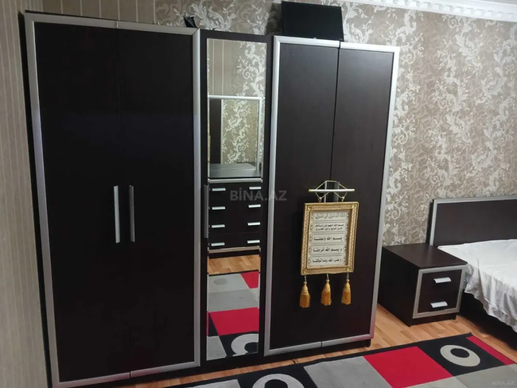 Kirayə verilir 4 otaqlı mənzil 80 m²