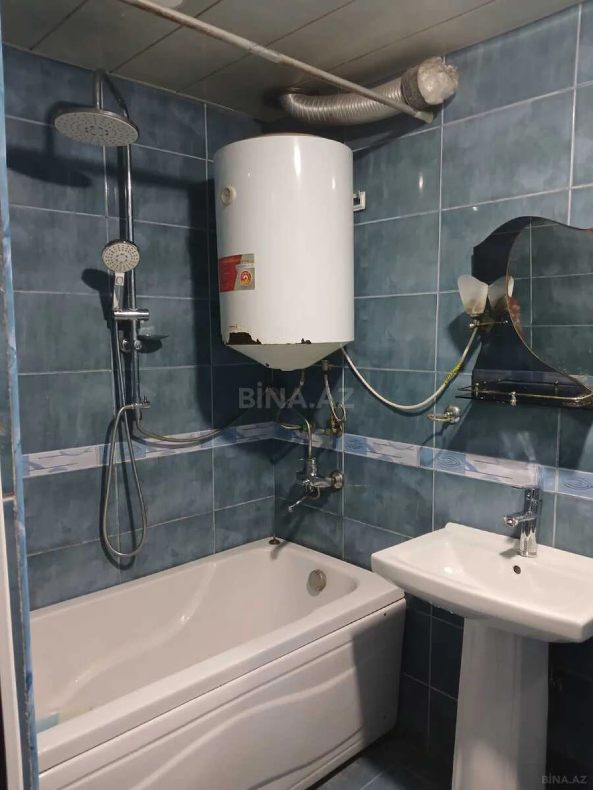 Kirayə verilir 4 otaqlı mənzil 80 m²