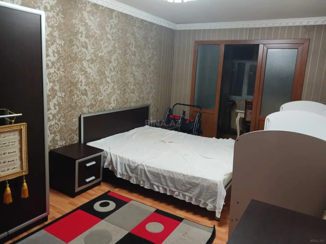 Kirayə verilir 4 otaqlı mənzil 80 m²