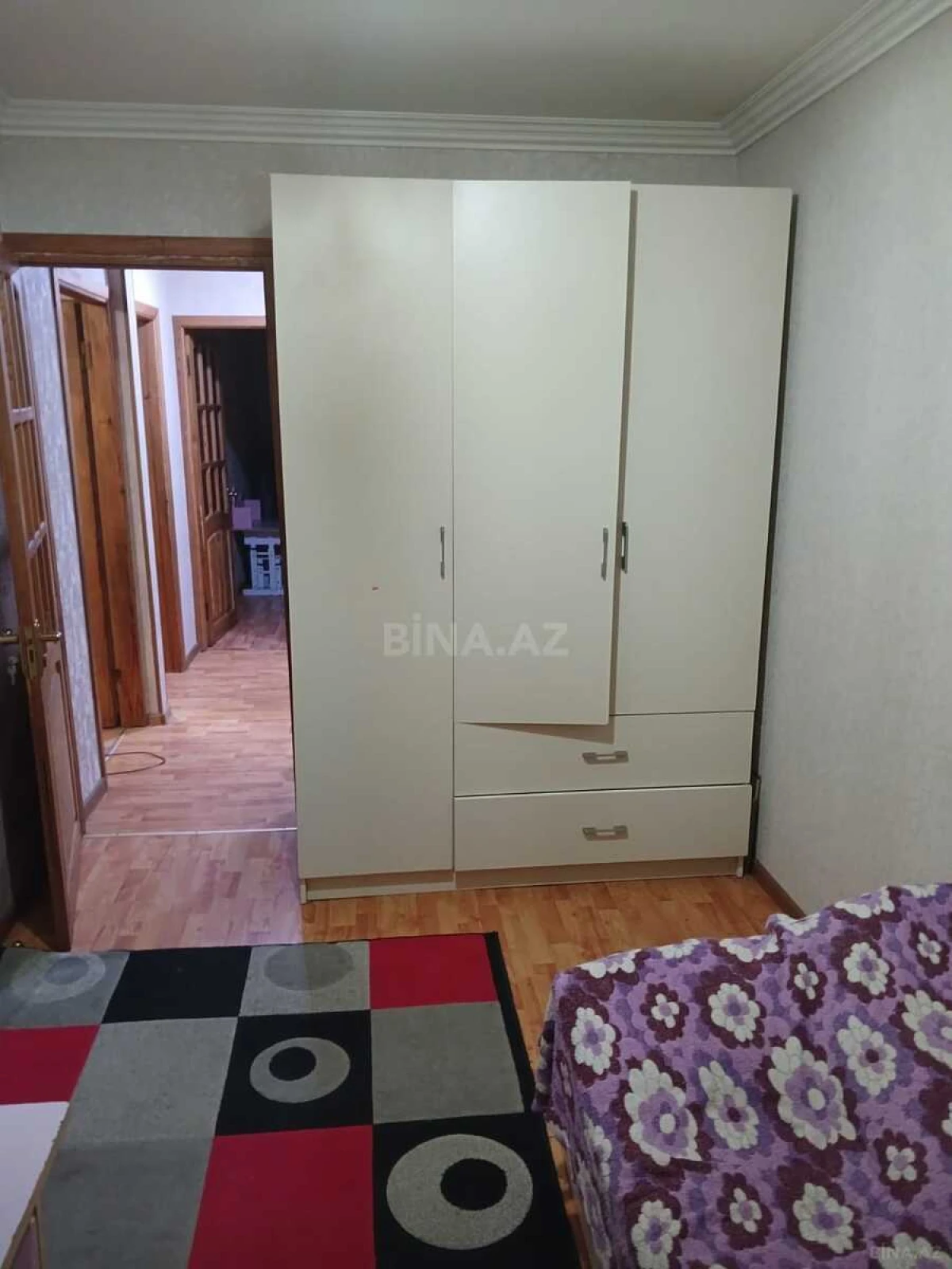 Kirayə verilir 4 otaqlı mənzil 80 m²
