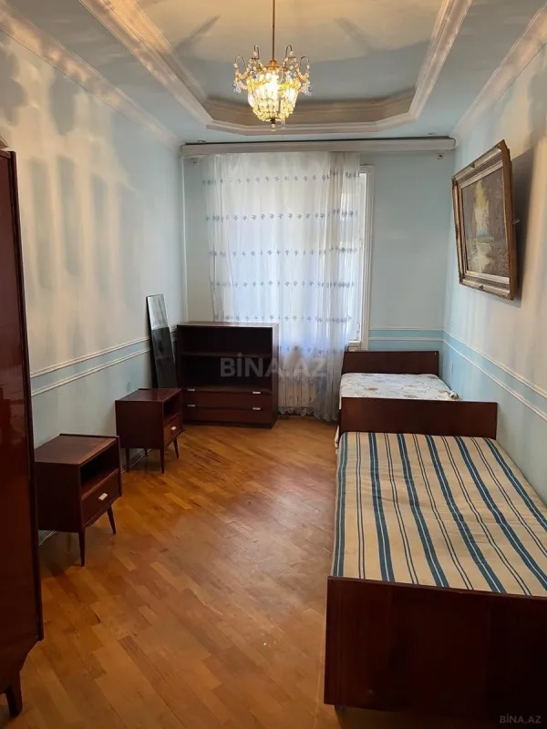 Satılır 3 otaqlı mənzil 70 m²
