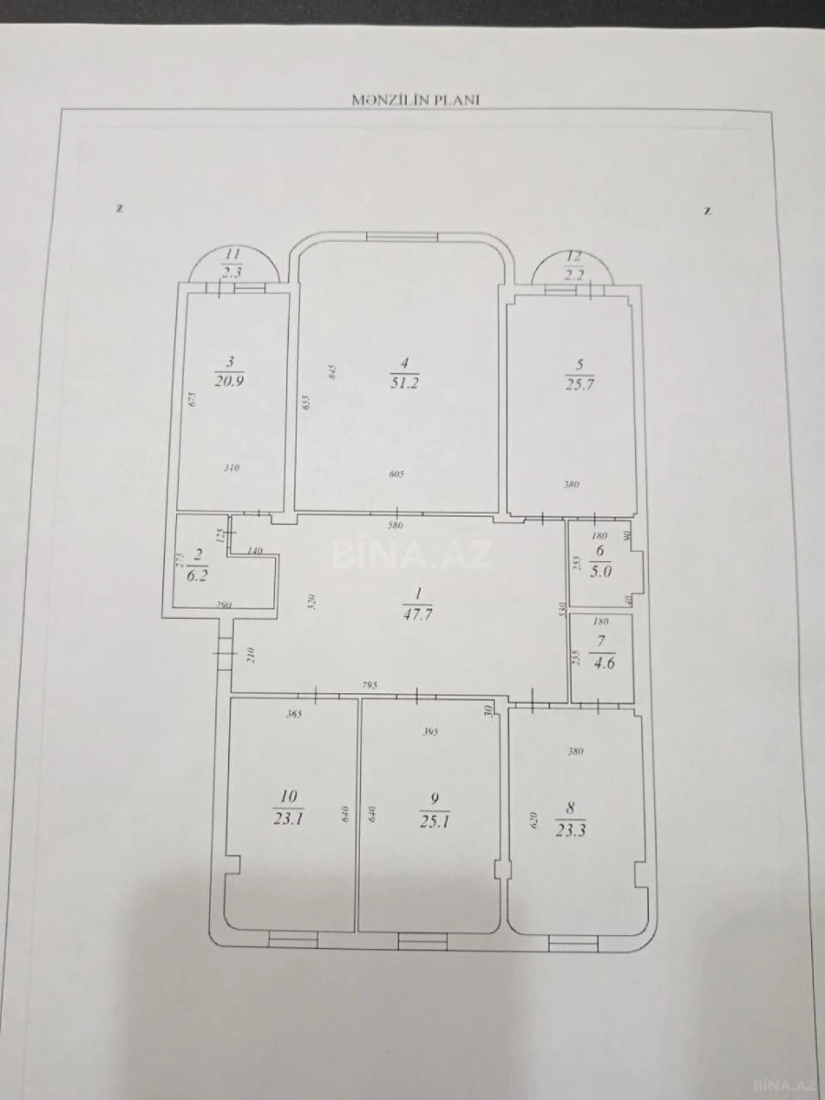 Satılır 5 otaqlı mənzil 235 m²