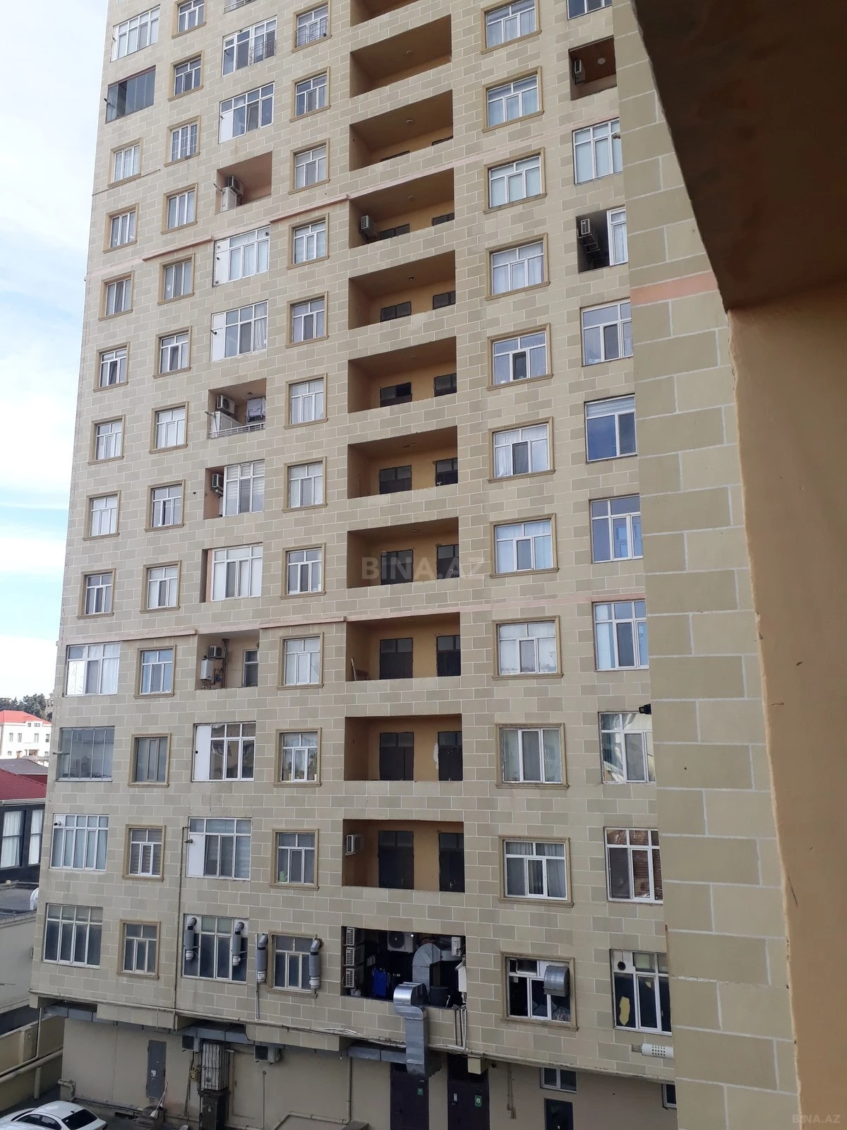 Kirayə verilir 3 otaqlı mənzil 125 m²