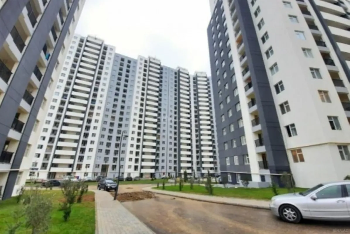 Satılır 2 otaqlı mənzil 78 m²