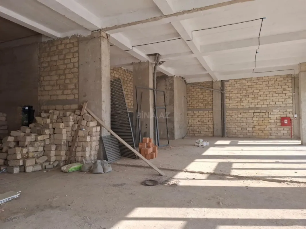 Satılır 2 otaqlı mənzil 78 m²