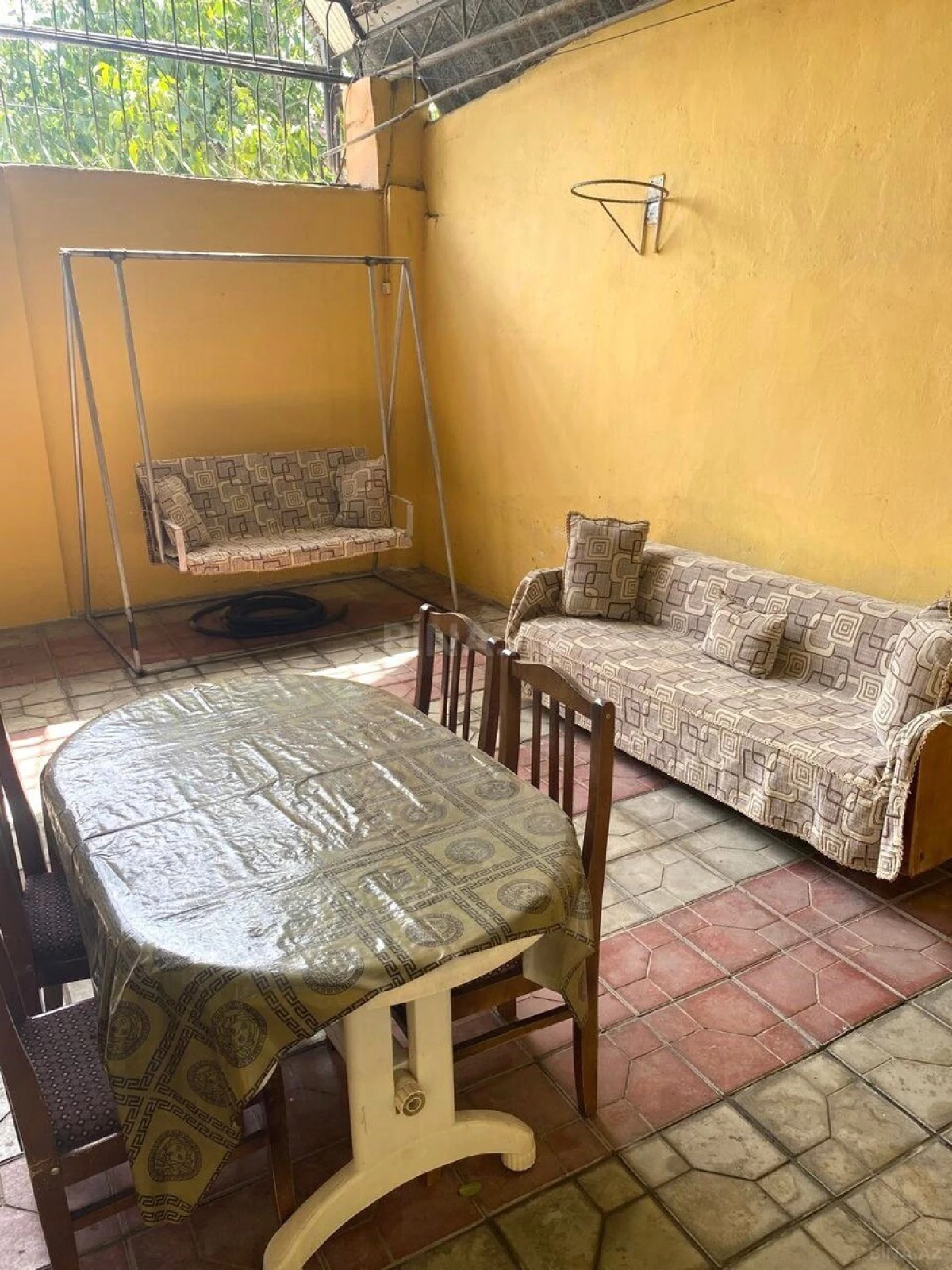 Satılır 5 otaqlı həyət evi 150 m²