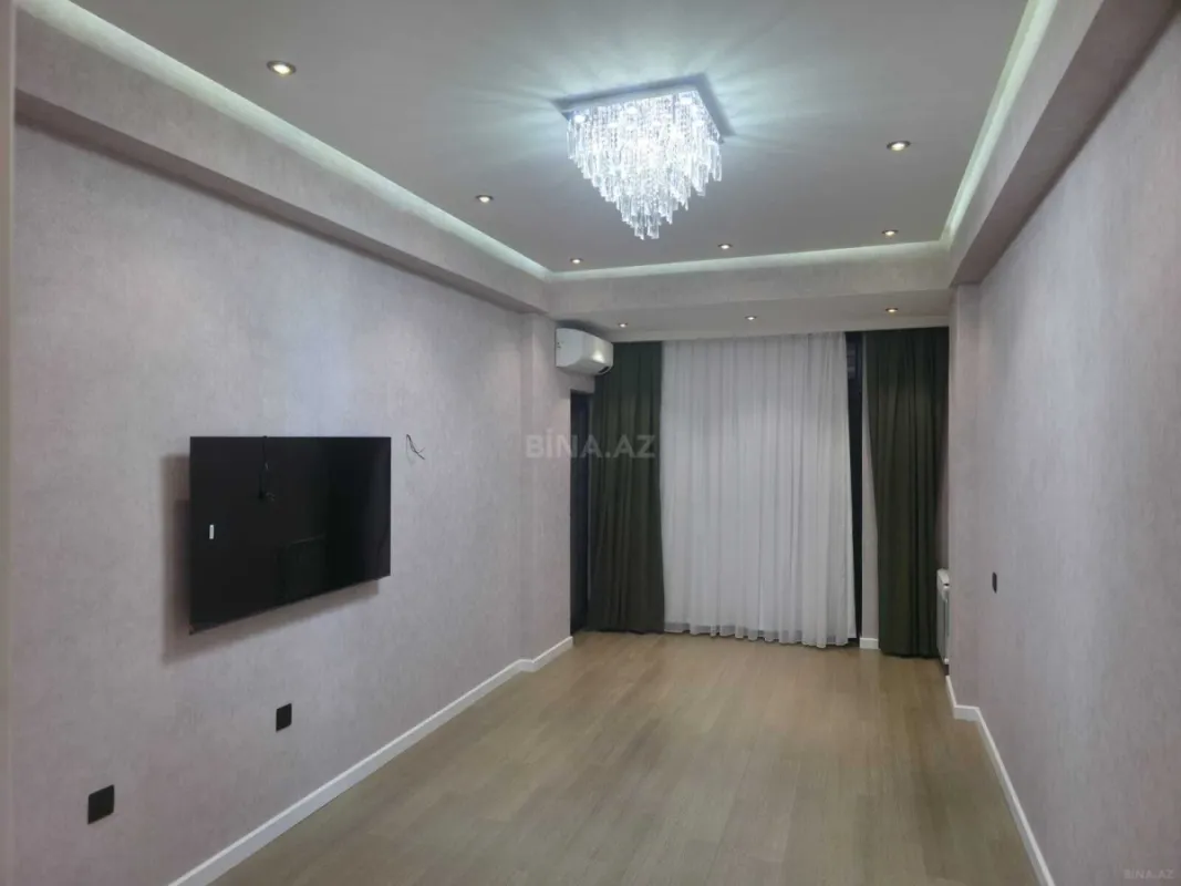 Satılır 3 otaqlı mənzil 114 m²
