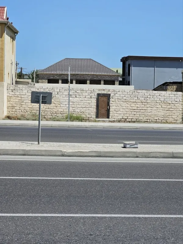 Satılır torpaq sahəsi 2 m²