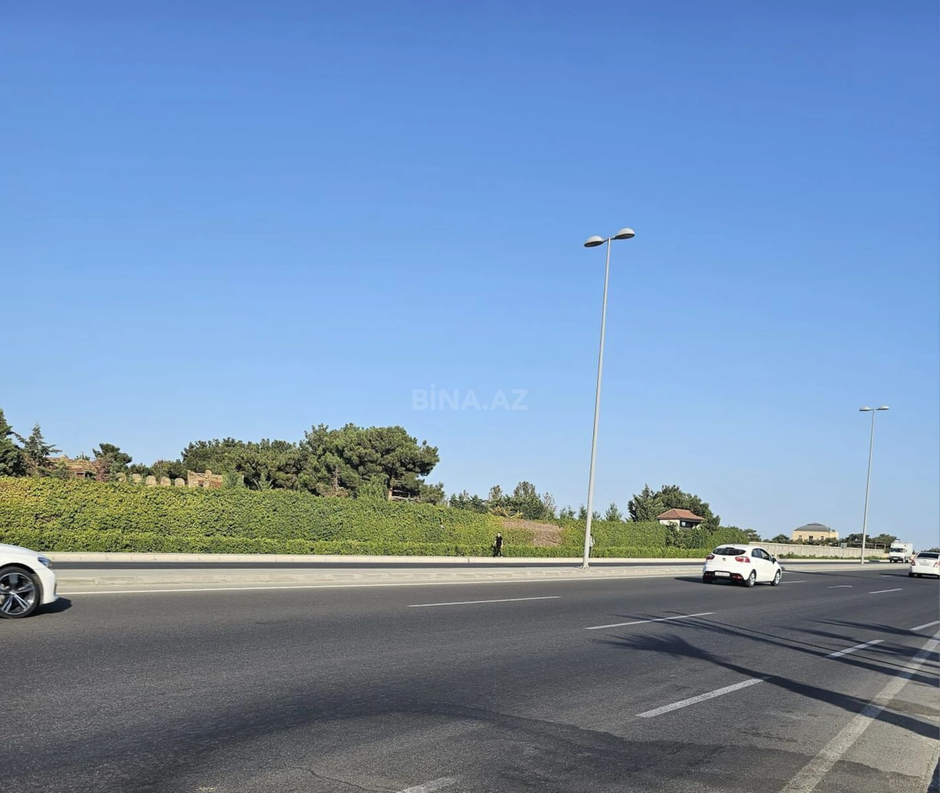 Satılır torpaq sahəsi 2 m²