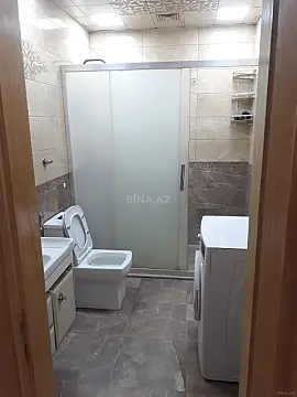 Kirayə verilir 3 otaqlı mənzil 120 m²