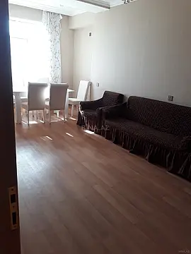 Kirayə verilir 3 otaqlı mənzil 120 m²