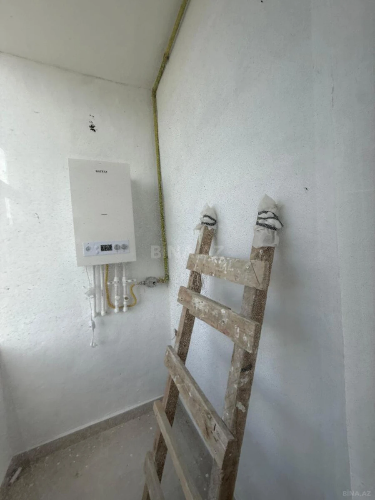 Satılır 3 otaqlı mənzil 85 m²