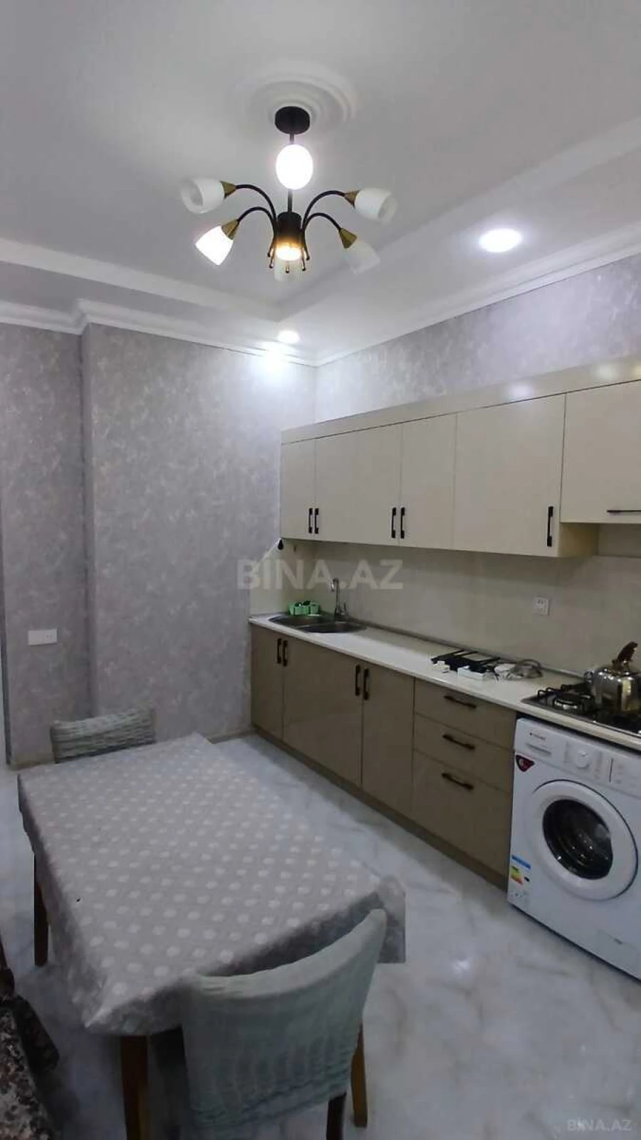 Kirayə verilir 3 otaqlı mənzil 86 m²
