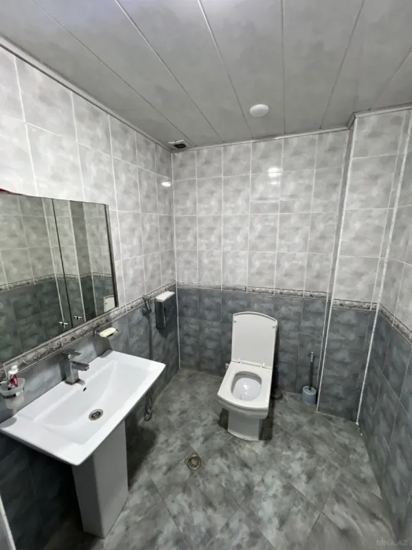 Satılır 3 otaqlı mənzil 140 m²