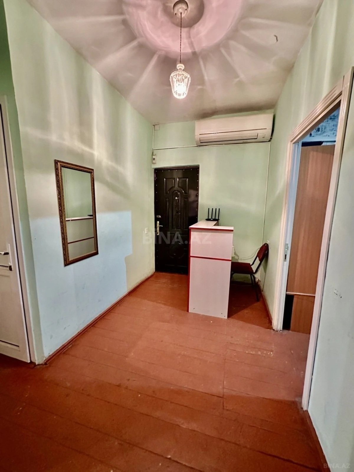 Satılır 3 otaqlı mənzil 98 m²