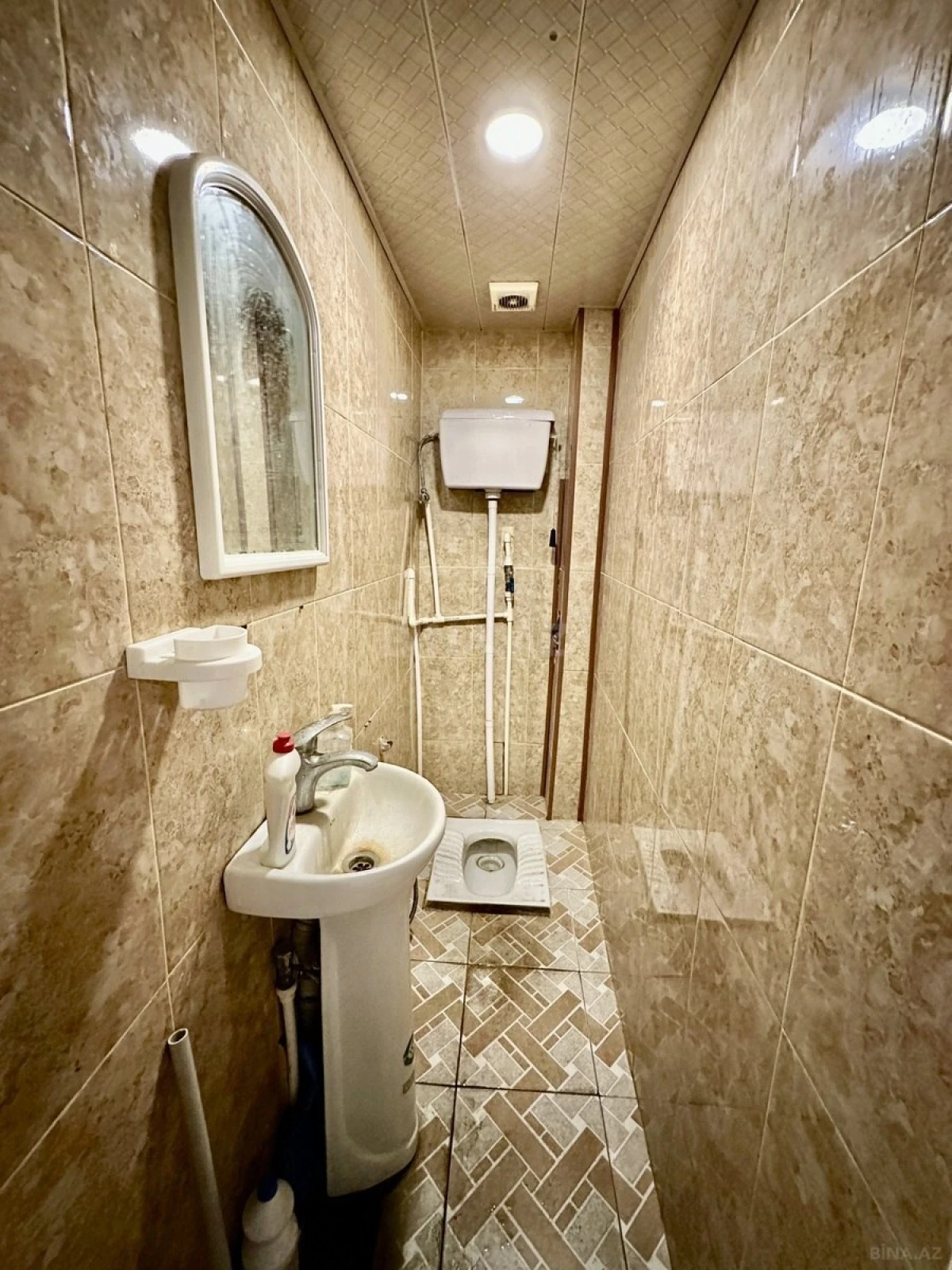 Satılır 3 otaqlı mənzil 98 m²