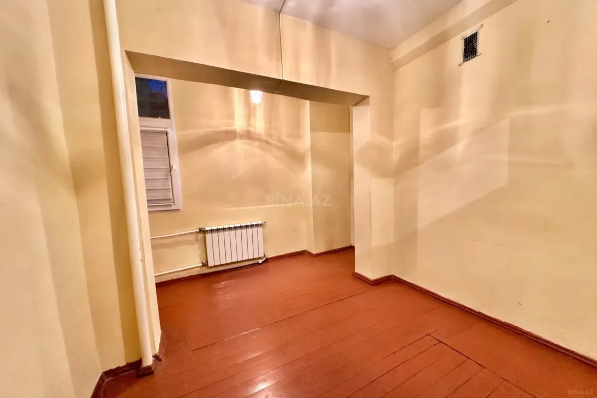Satılır 3 otaqlı mənzil 98 m²