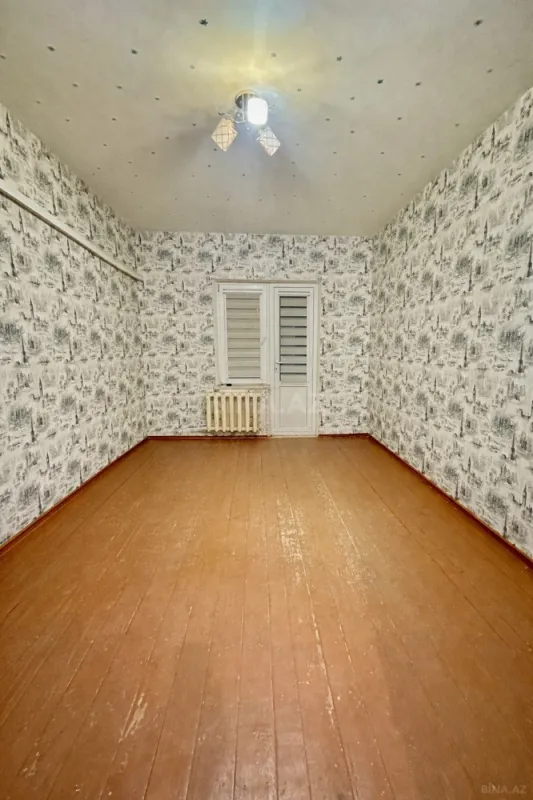 Satılır 3 otaqlı mənzil 98 m²