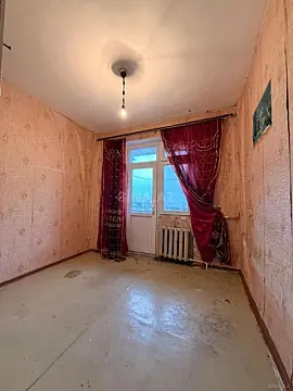 Satılır 4 otaqlı mənzil 100 m²