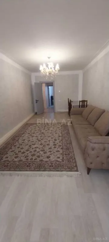 Kirayə verilir 2 otaqlı mənzil 60 m²