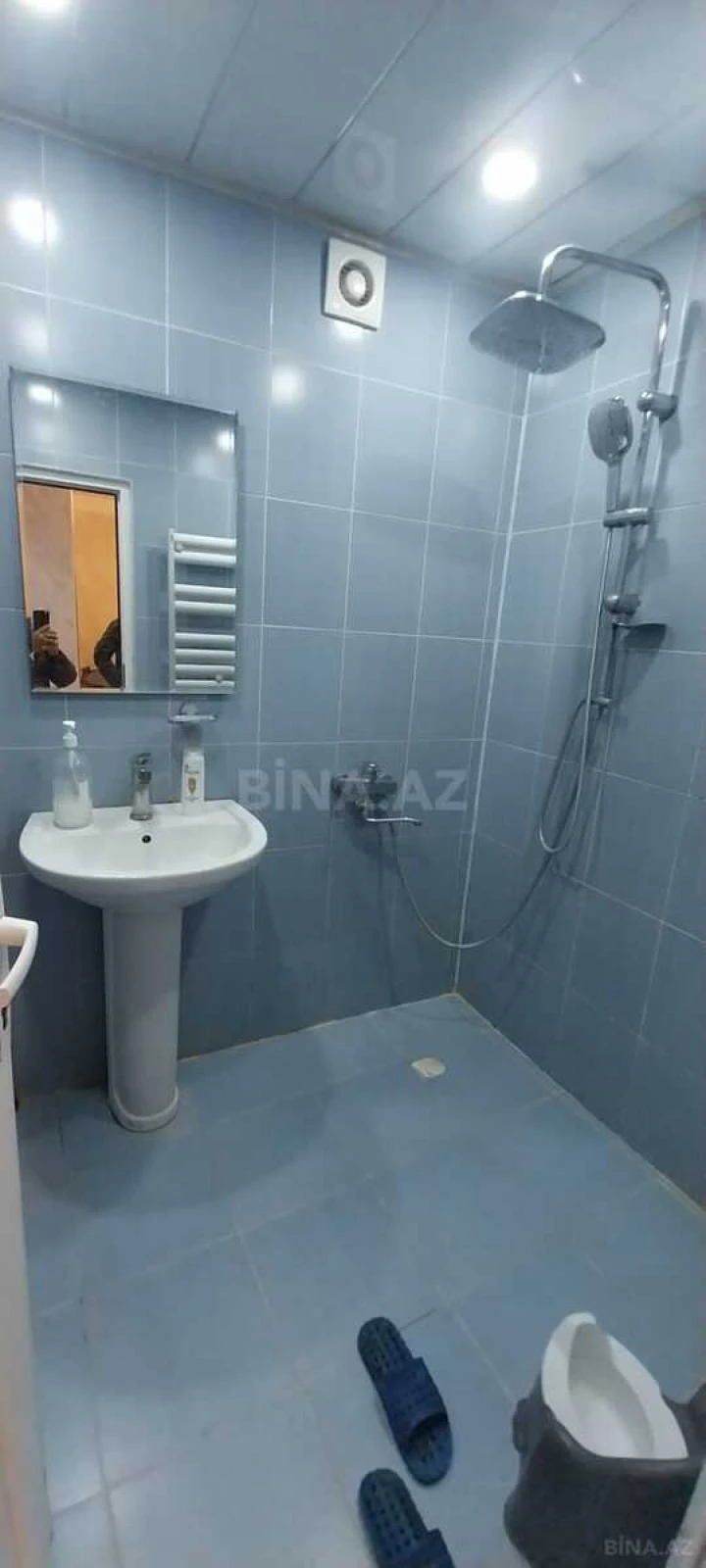 Kirayə verilir 2 otaqlı mənzil 60 m²