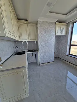 Satılır 2 otaqlı mənzil 75 m²
