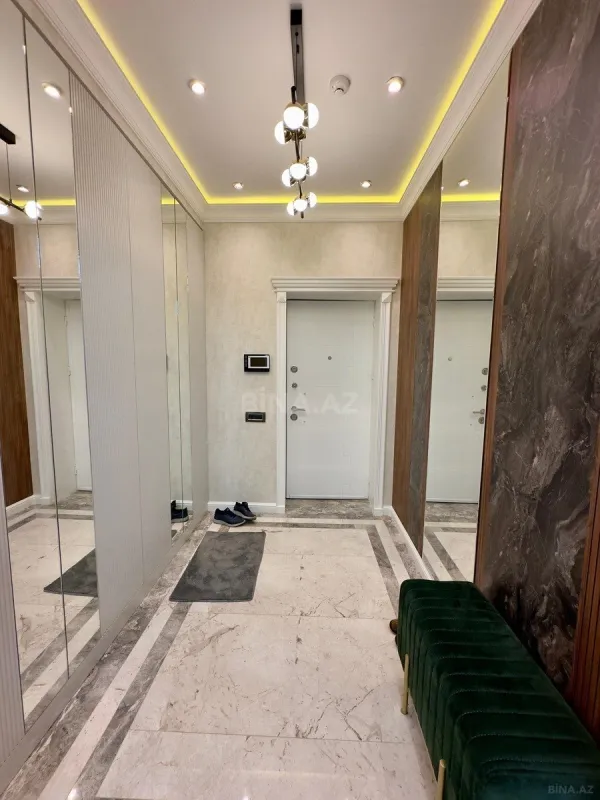 Kirayə verilir 2 otaqlı mənzil 95 m²