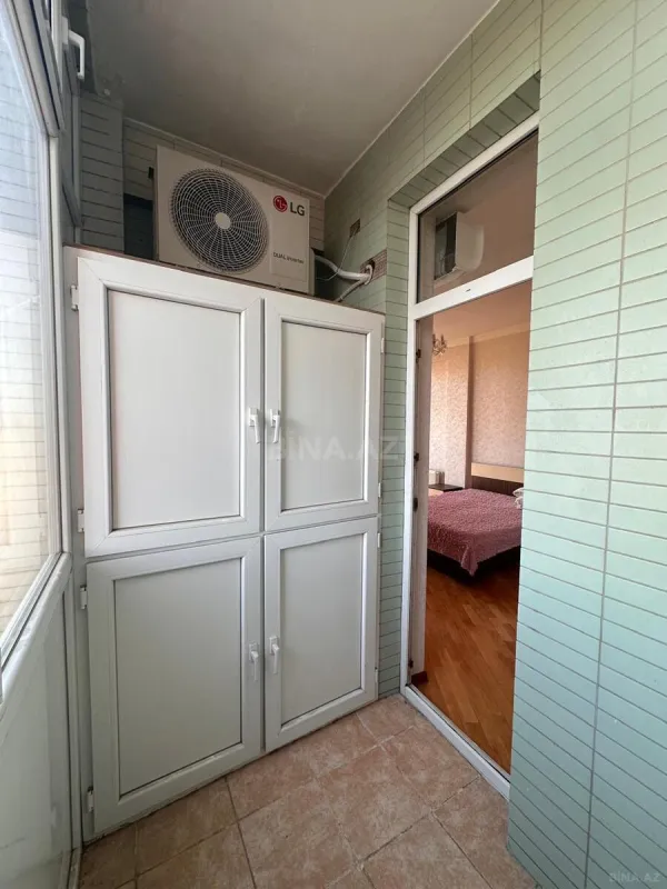 Kirayə verilir 2 otaqlı mənzil 90 m²