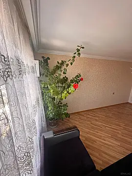 Satılır 2 otaqlı mənzil 60 m²