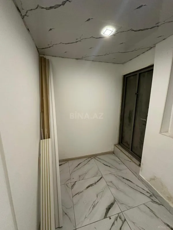 Satılır 4 otaqlı mənzil 112 m²