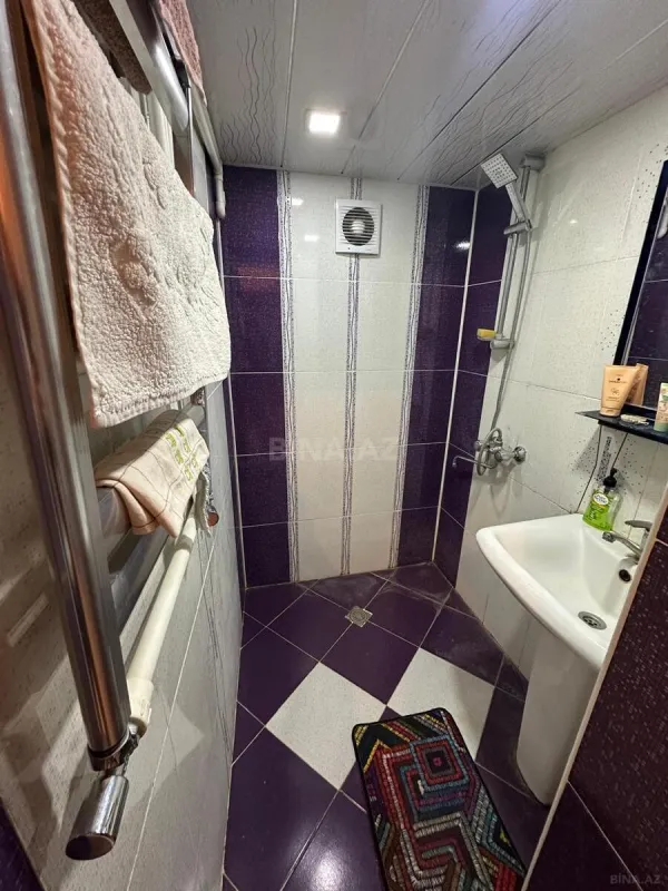 Satılır 4 otaqlı mənzil 112 m²