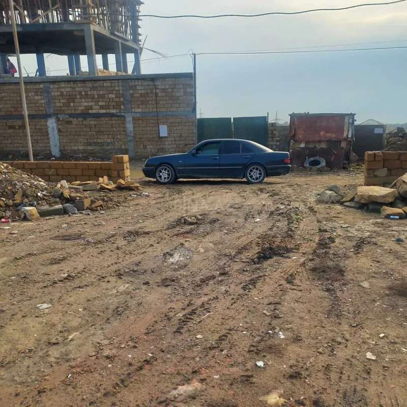 Satılır torpaq sahəsi 15 m²