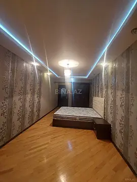 Kirayə verilir 3 otaqlı mənzil 155 m²