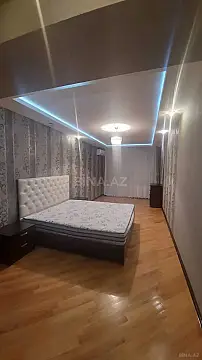 Kirayə verilir 3 otaqlı mənzil 155 m²