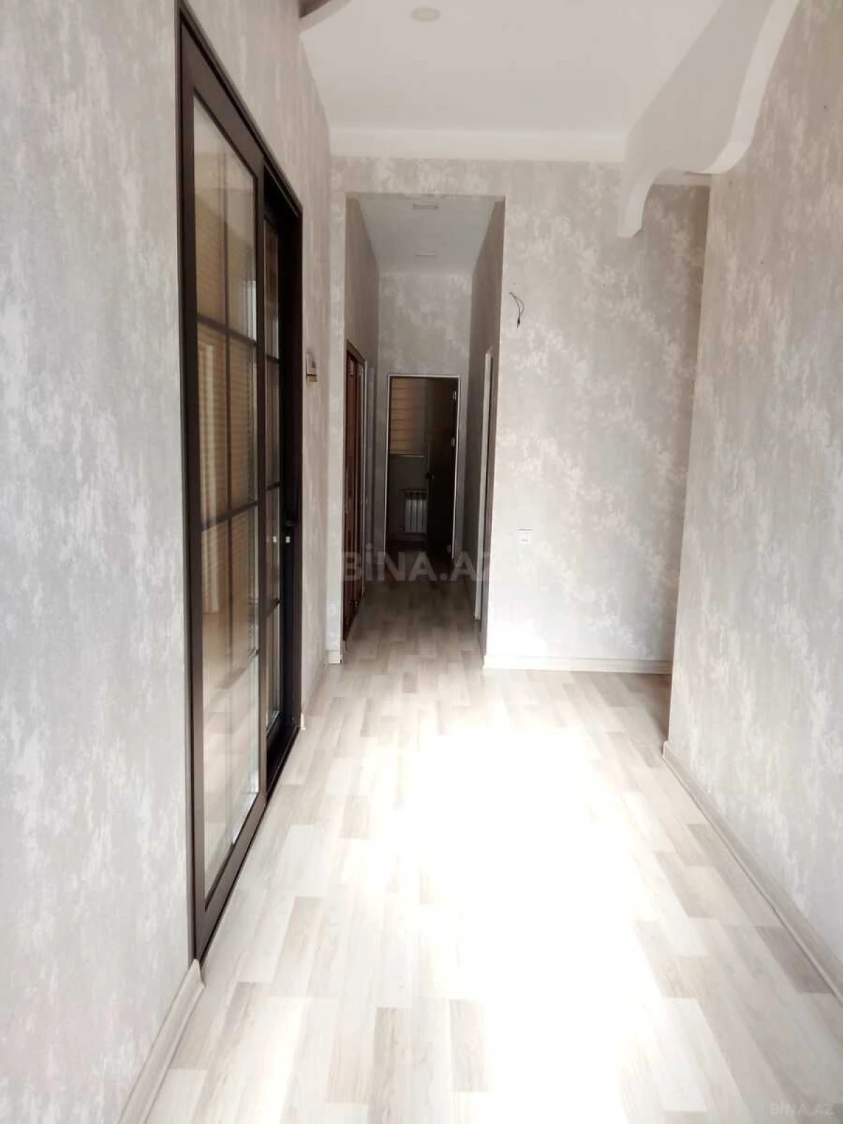 Kirayə verilir 4 otaqlı ofis 110 m²