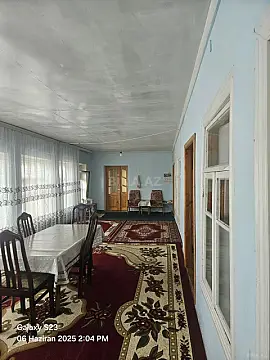 Satılır 4 otaqlı həyət evi 196 m²