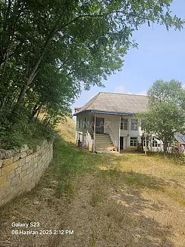 Satılır 4 otaqlı həyət evi 196 m²