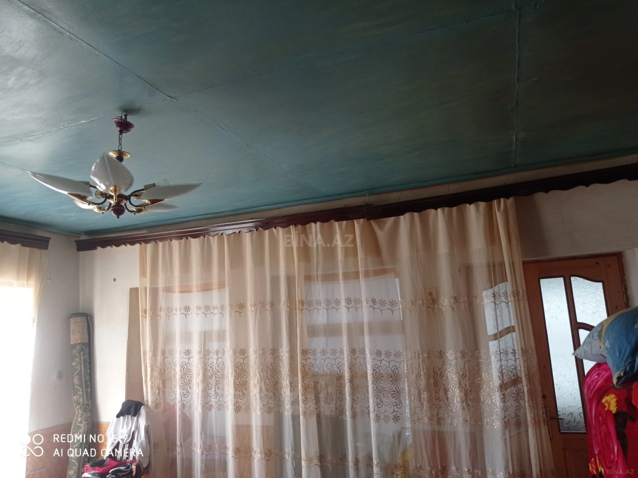 Satılır 4 otaqlı həyət evi 196 m²