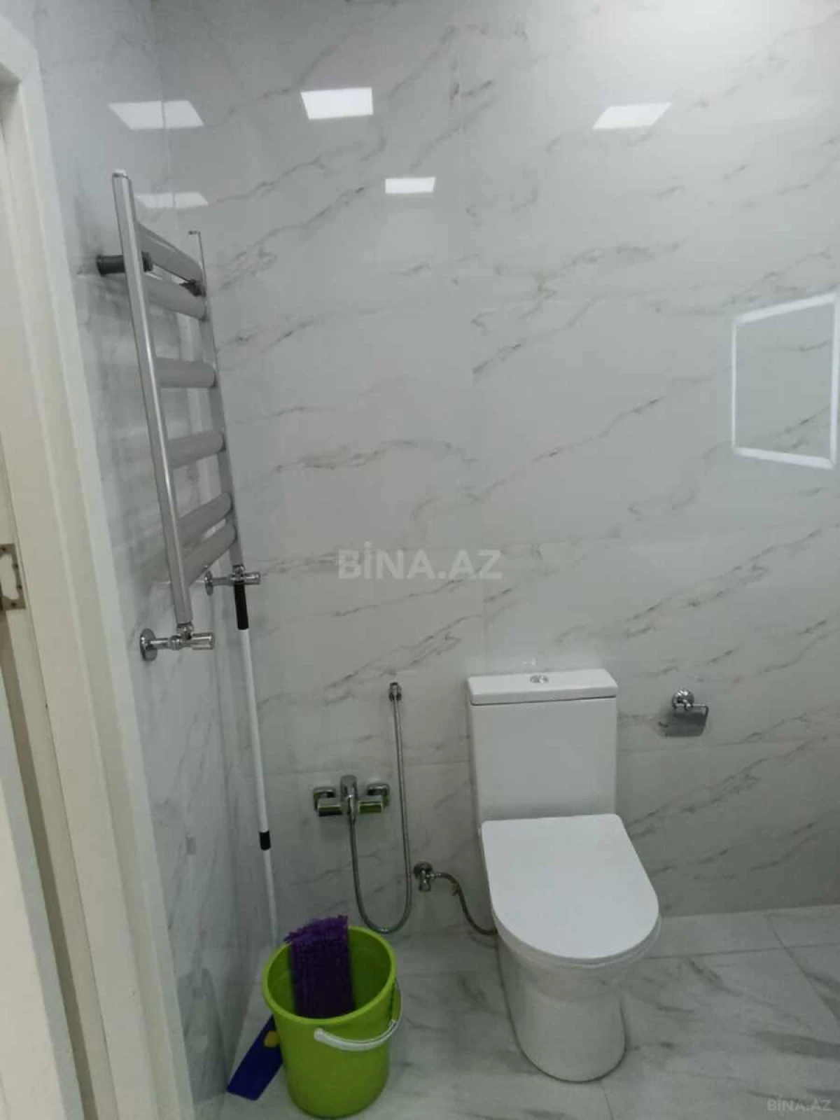 Kirayə verilir 2 otaqlı mənzil 100 m²