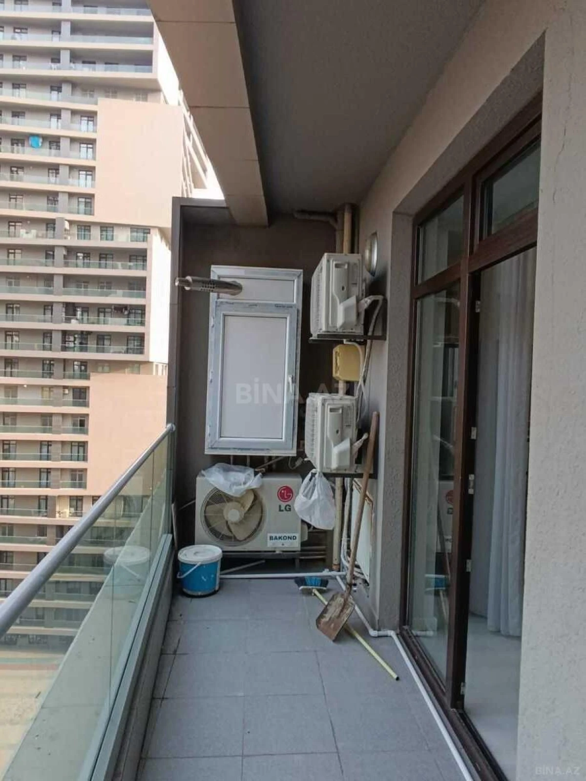 Kirayə verilir 2 otaqlı mənzil 100 m²